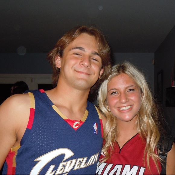 Meet your Posher, Clay - Picture 1 of 1